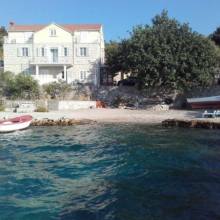 I&J Relaxing Beach Apartments Račišće Εξωτερικό φωτογραφία