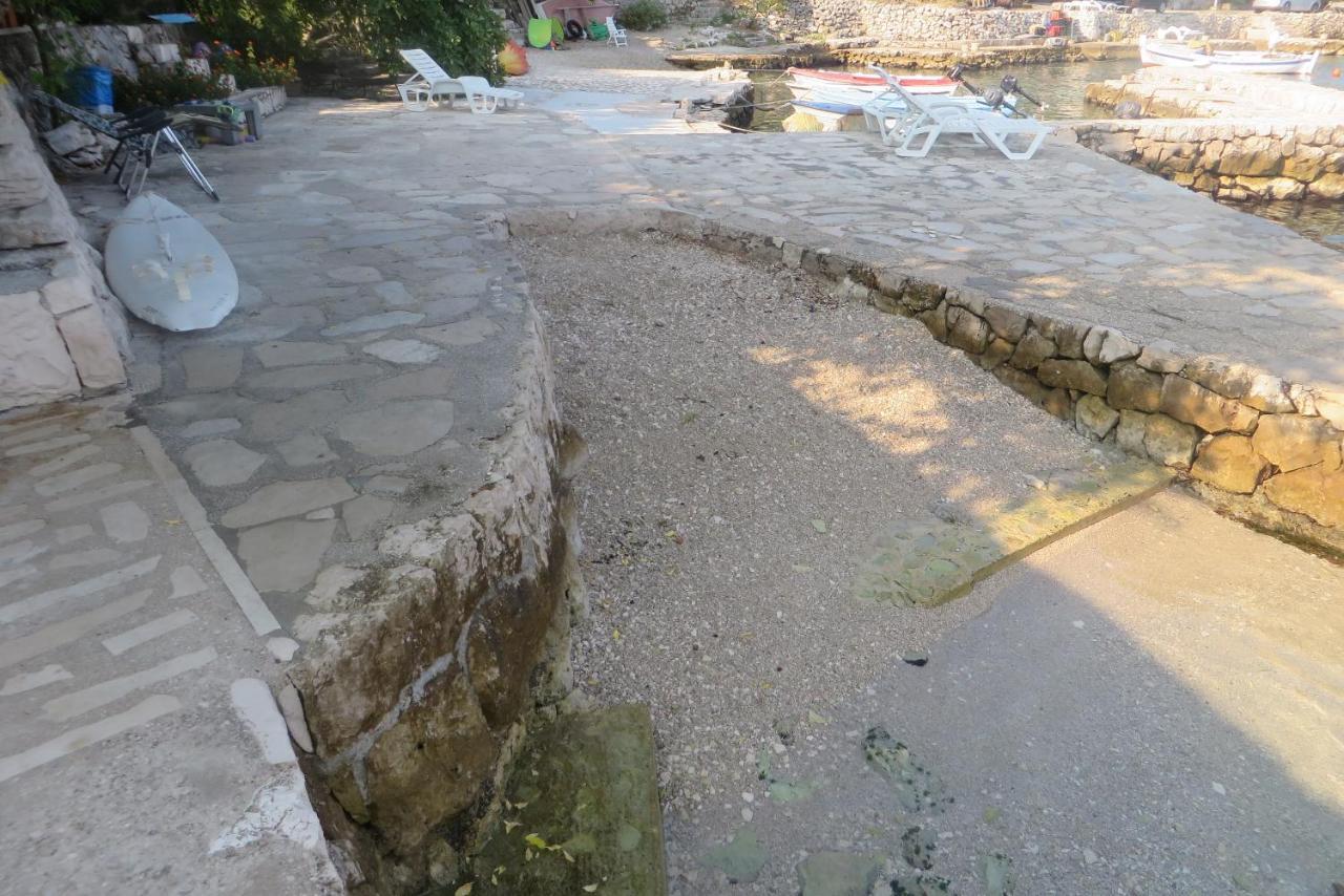 I&J Relaxing Beach Apartments Račišće Εξωτερικό φωτογραφία